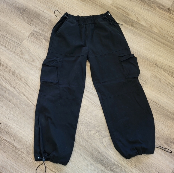 Forever 21 Pants - Forever 21 Cargo/Parachute Pants